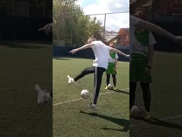 Трюк TIMO ATW #футбольныйфристайл #трюки #freestylefootball