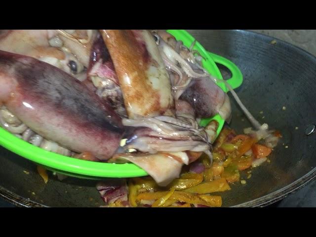 Adobong Pusit || JannezLee