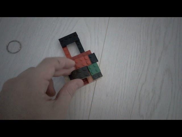 Замок с ключом из лего