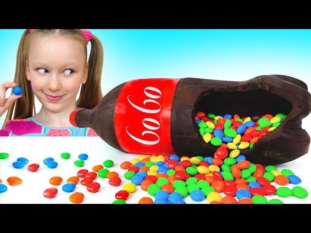 Lisa wants soda - Misha and dad turn soda into chocolate