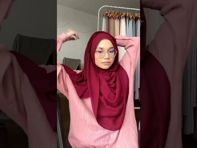 Hijab Style With Glasses || Fashionable Hijab Styles for Glasses Wearers   #hijabstyle #hijabers