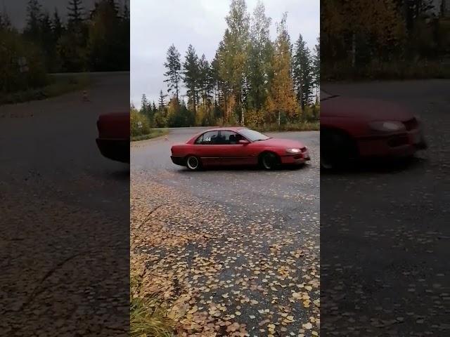 Opel omega b drifting