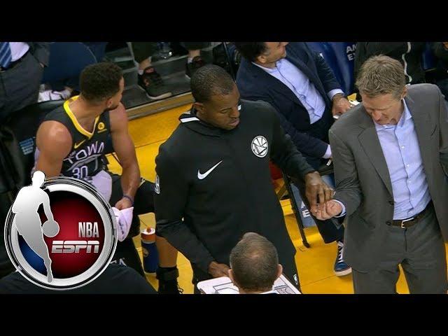 Steve Kerr lets Andre Iguodala run the Warriors' huddle during timeout vs. Suns | ESPN