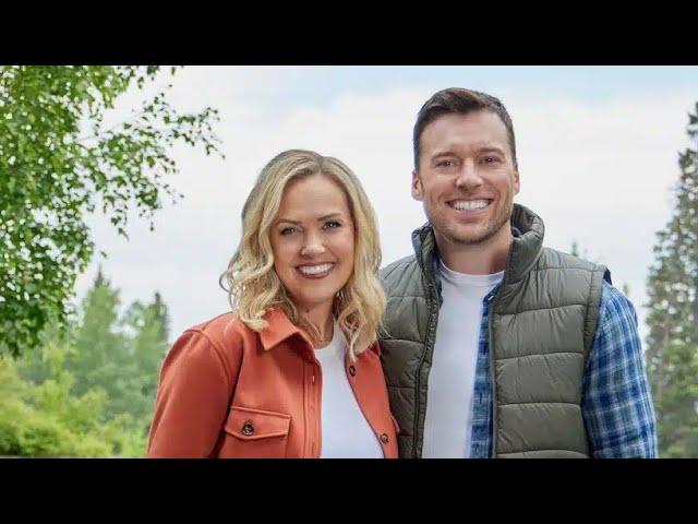 "Retreat To You": A Hallmark Fall Into Love Film Starring Emilie Ullerup and Peter Mooney