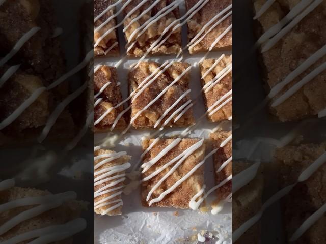 Iced Snickerdoodle Cookie Bars - Recipe link in comments!