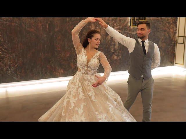 Gramophone Waltz - Eugen Doga | Bajkowy Pierwszy Taniec Online | Magical Wedding Dance Choreography