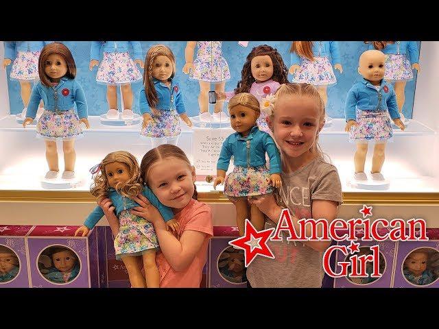 Madison and Trinity Visit The American Girl Doll Store in NY!!