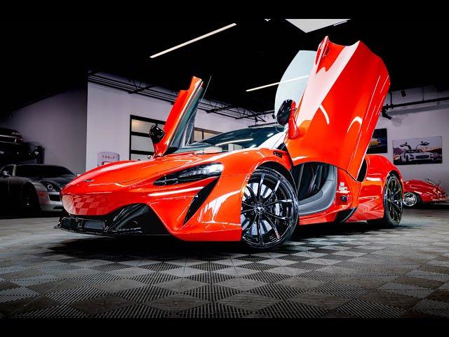 2024 McLaren Artura Performance! Only 905 original miles! Ember Orange! Twin Turbo Hybrid 3.0L V6!