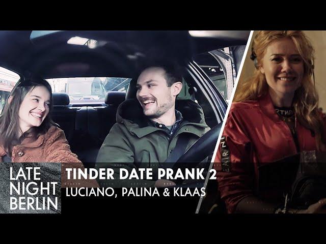 Luciano, Palina & Klaas helfen heimlich beim ersten Date: Tinder Date Prank 2 | Late Night Berlin