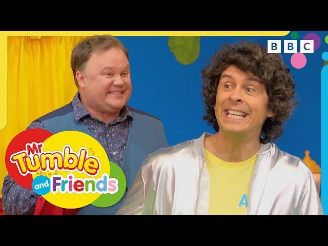 Justin Meets Andy and the Odd Socks!  | Hide and Surprise | Justin's House | Mr Tumble and Friends