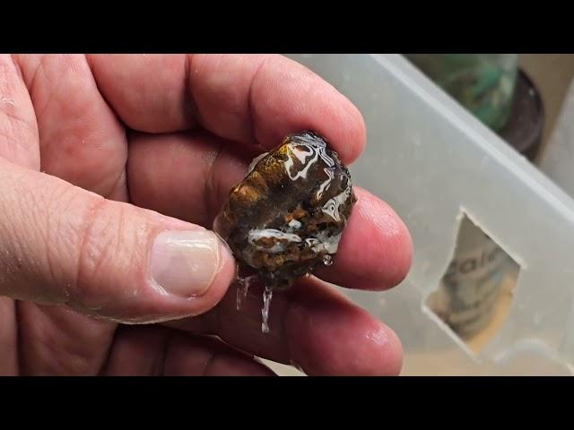 Fire Agate Mark contour carving a Deer Creek stone beginning to end ~ part 1 of 3