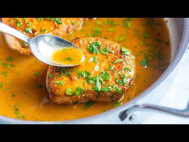 The Best Juicy Skillet Pork Chops Recipe