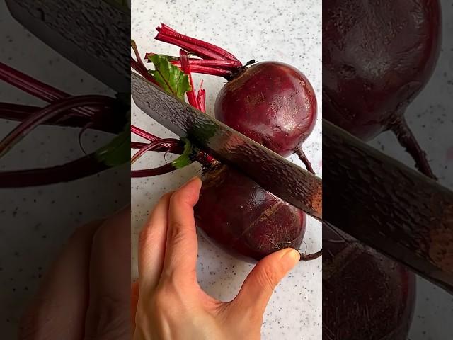 Cutting Beetroot #cuttingskills #beetroot #shorts