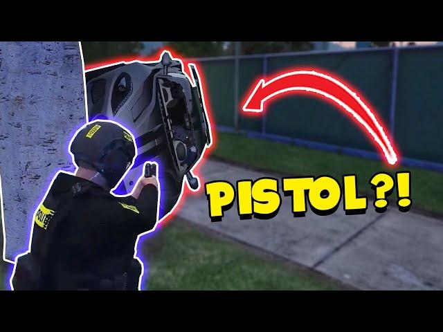 Politibetjent Robert på jagt!  | GTA 5 RP