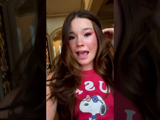Snoopy!!  #wessongirls #wessonsisters #lylawesson #peytonwesson