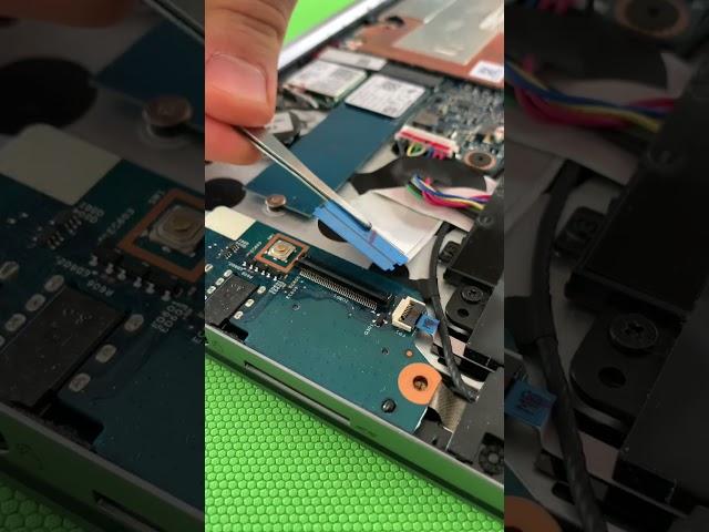 Не включается и не заряжается ноутбук acer swift 1 sf114-32