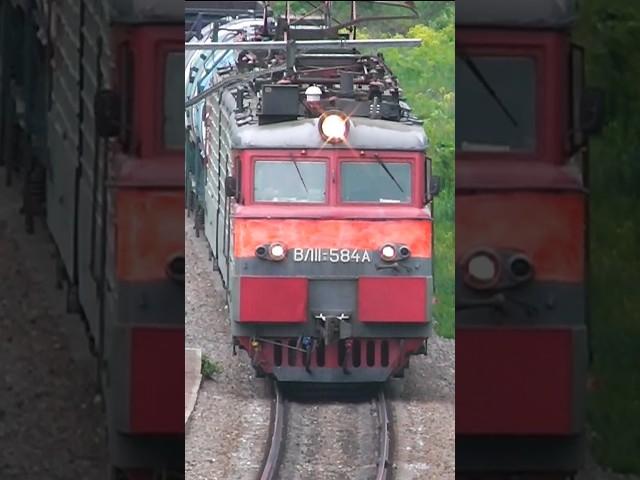 Электровоз ВЛ11.8-584/543А / Electric locomotive VL11.8-584/543A