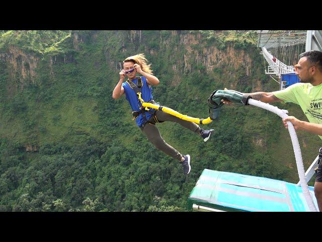 Stylish Bungy Jump 