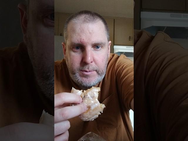 love the taste of your glazed buns  #805 #honeybun 8/10 would buy again  #walmart ️