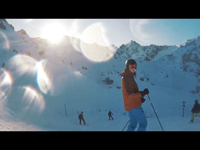 GoPro | Skiing with friends | 2.7K | JL