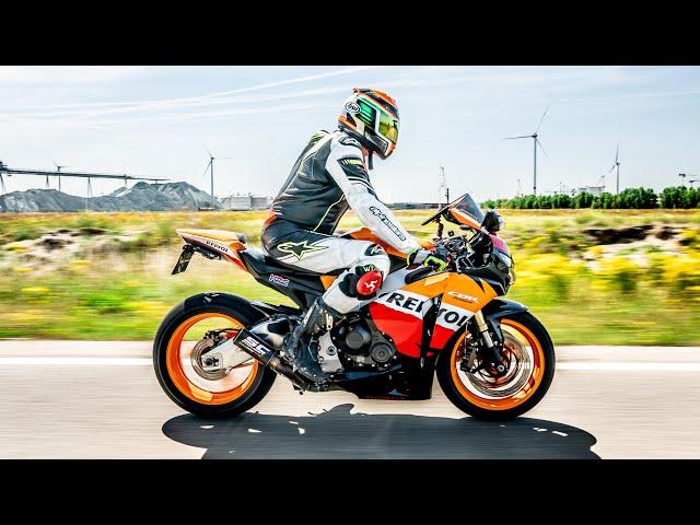 Honda CBR 1000 Fireblade REPSOL SC Project