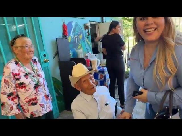 Cien personas visitan a San Pedro de la Cueva saludan a doña Beba y don Pancho hoy domingo