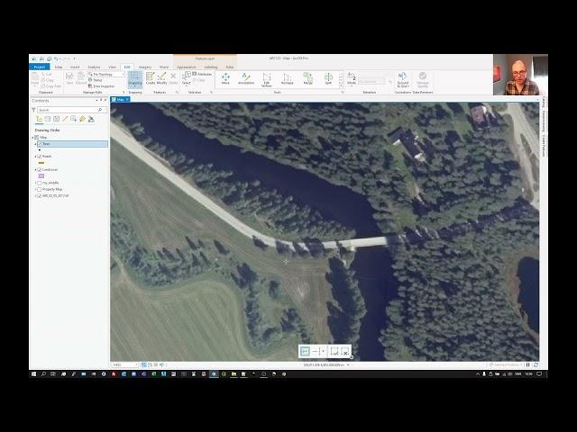 Basics, ArcGIS Pro. Create point features