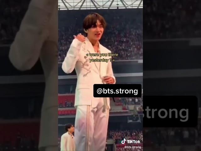 Remember when Taehyung recognized an Army... me wanna be that girlㅠㅠㅠㅠ