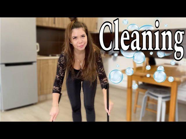 Epic Kitchen Cleaning Routine in Black Tights: Turning Chores into Chic!