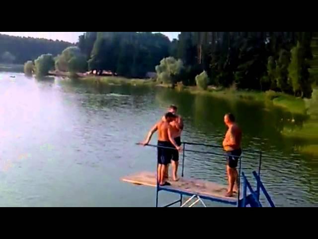 40 to 220 kg - the guy flew away // 40 на 220 кг  - парень улетел