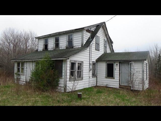 Old Untouched Abandoned House, Nova Scotia, abandoned places