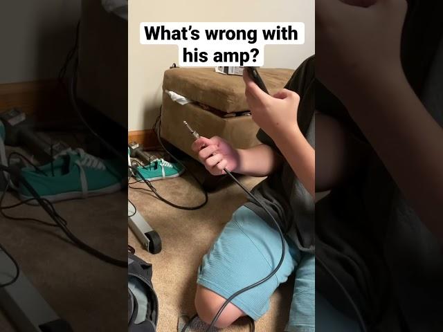 What’s wrong with his amp? This is real comment why this happens