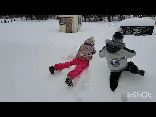 Зима в Докучаево )