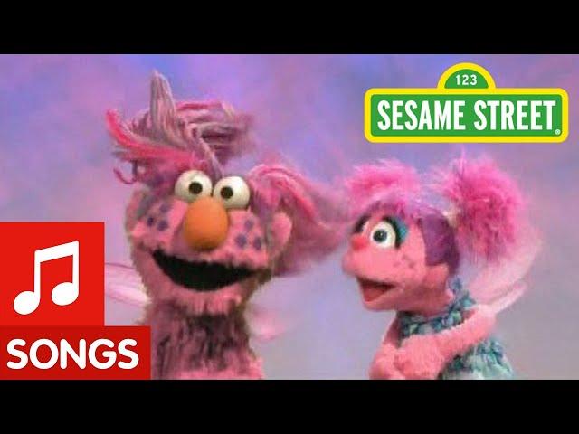 Sesame Street: Same and Different with Elmo and Abby