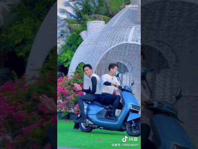 Jackson Wang and NCT Lucas behind the Scene Keep Running S9