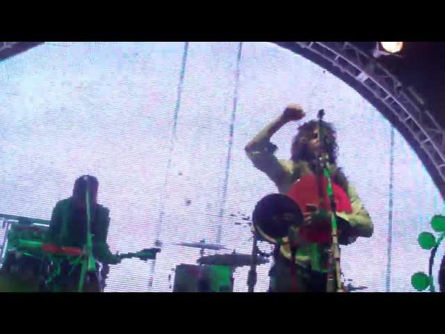 The Flaming Lips- I Am The Walrus NYE 2011-2012 (1st Night)