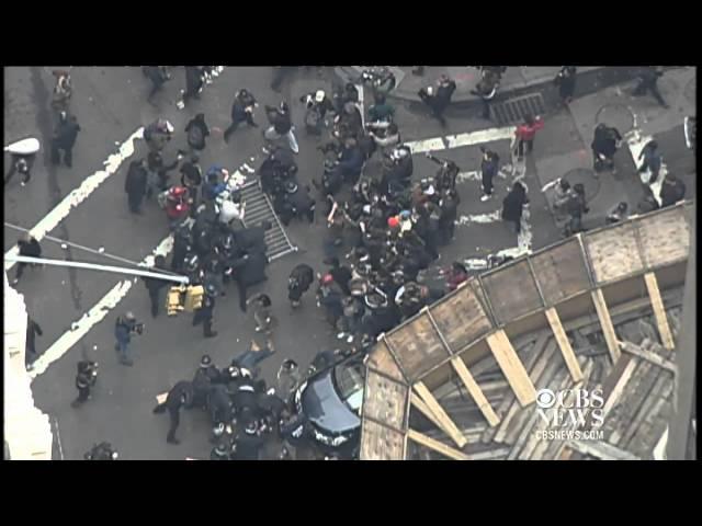 "Occupy Wall Street" - Police clash with protesters - RAW VIDEO