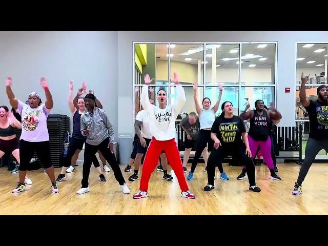 NEW WARM UP 2024 by DJ Zhalo | Zumba | Choreo by Suzy