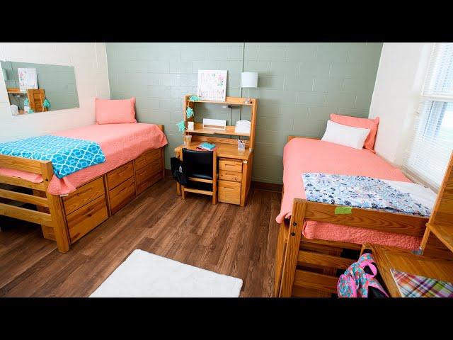 Brenau University Tour - Freshman Housing: Crudup Hall