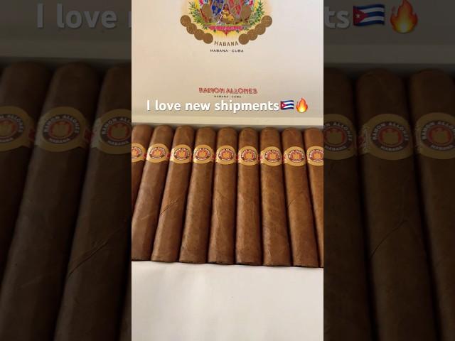 Ramon Allones Specially Selected iykyk  #cigar #habanos #cubancigar #cuba #art #cigars