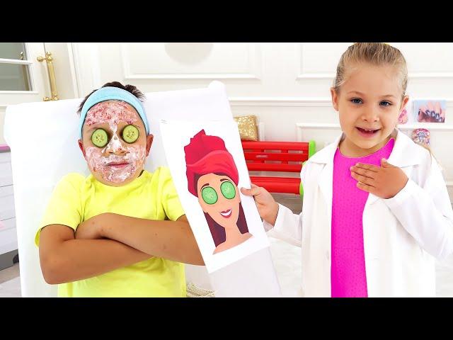 Diana pretends to have her own beauty salon with New kids makeup kits!