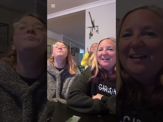 karaoke with Tourettes￼