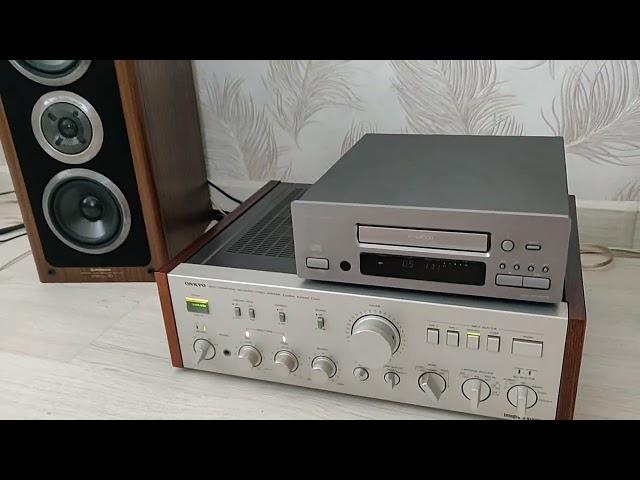 Onkyo Integra A 819GTR + Pioneer S 55twin SD