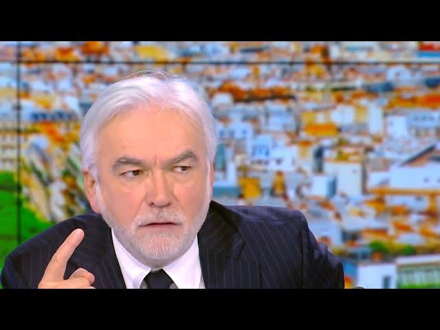 "Je trouve ça sidérant !" : Pascal Praud sur l’attaque de Thierry Ardisson contre Cyril Hanouna