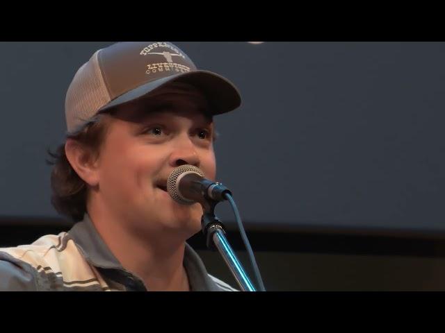 Zach Top - Sounds Like the Radio | 98.7 The Bull | PNC Live Studio Session