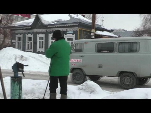 Лёд у колонки убрать нужно. Тайная съемка трудов. Владимира Пащенко. 25. 02. 2022