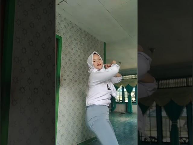 tiktok body hot rok ketat#21