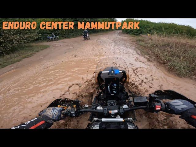 Motorrad Enduro Training im Mammutpark