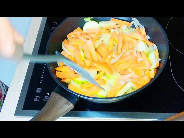 Как вкусно приготовить тушенные овощи с куриной печенью,ароматное блюдо