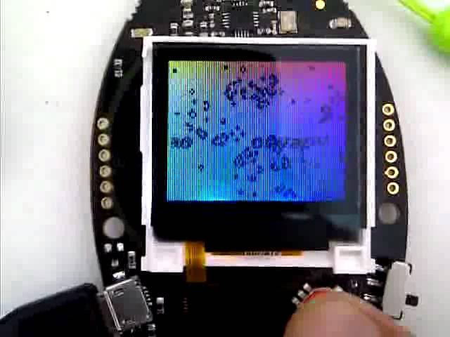 r0ket badge with color display